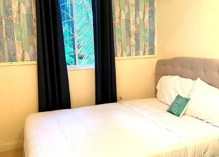Palm Retreat *
